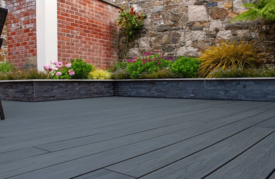 Composite Decking Board Supply and Fit Stirling